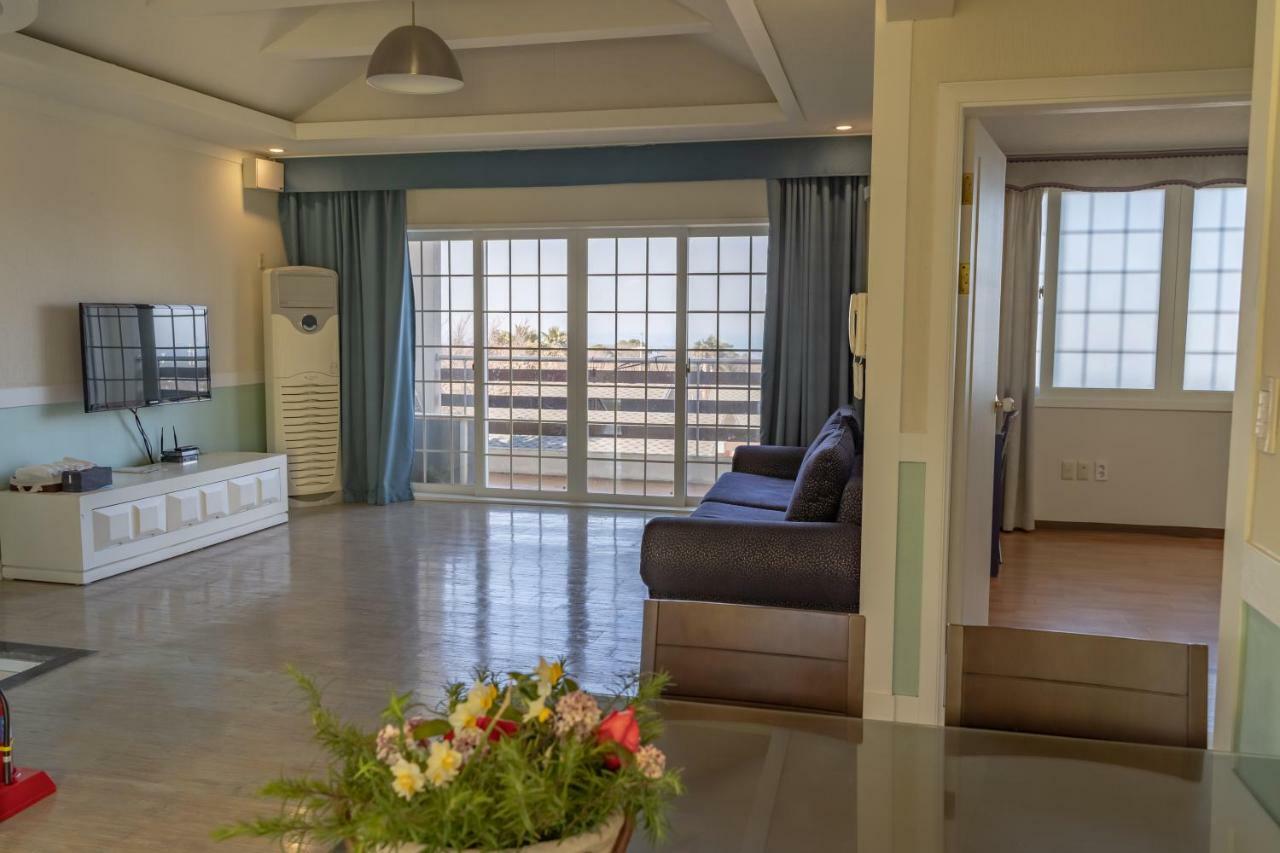 Joyville Resort Чеджудо Экстерьер фото